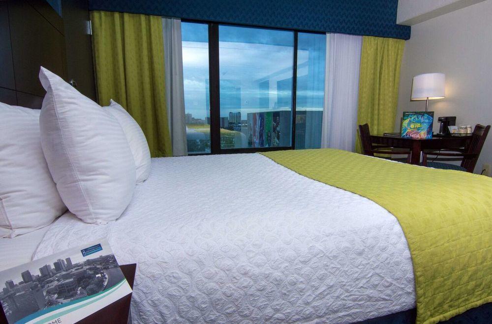 The Barrymore Hotel Tampa Riverwalk Экстерьер фото